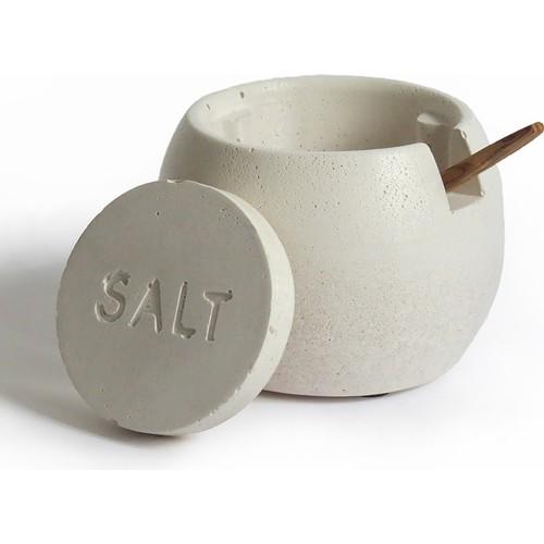 Бетонная солонка